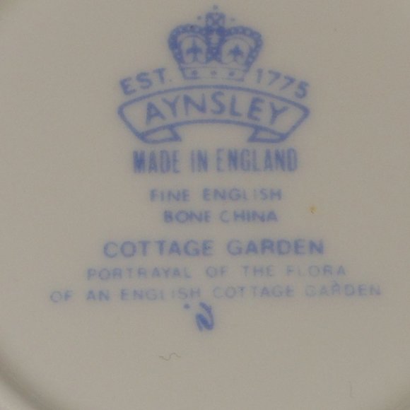 2 small tea cups saucers. Aynsley UK Cottage Garden, fine bone china - Picture 5 of 5